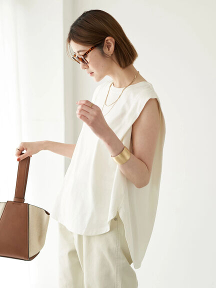 Uma Sleeveless Pullover